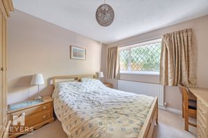 Photo 21- click for photo gallery